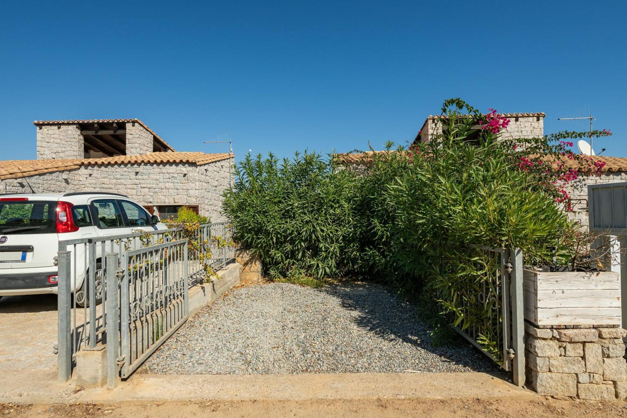 Villa Bouganville Cala Sinzias Castiadas Eksteriør billede