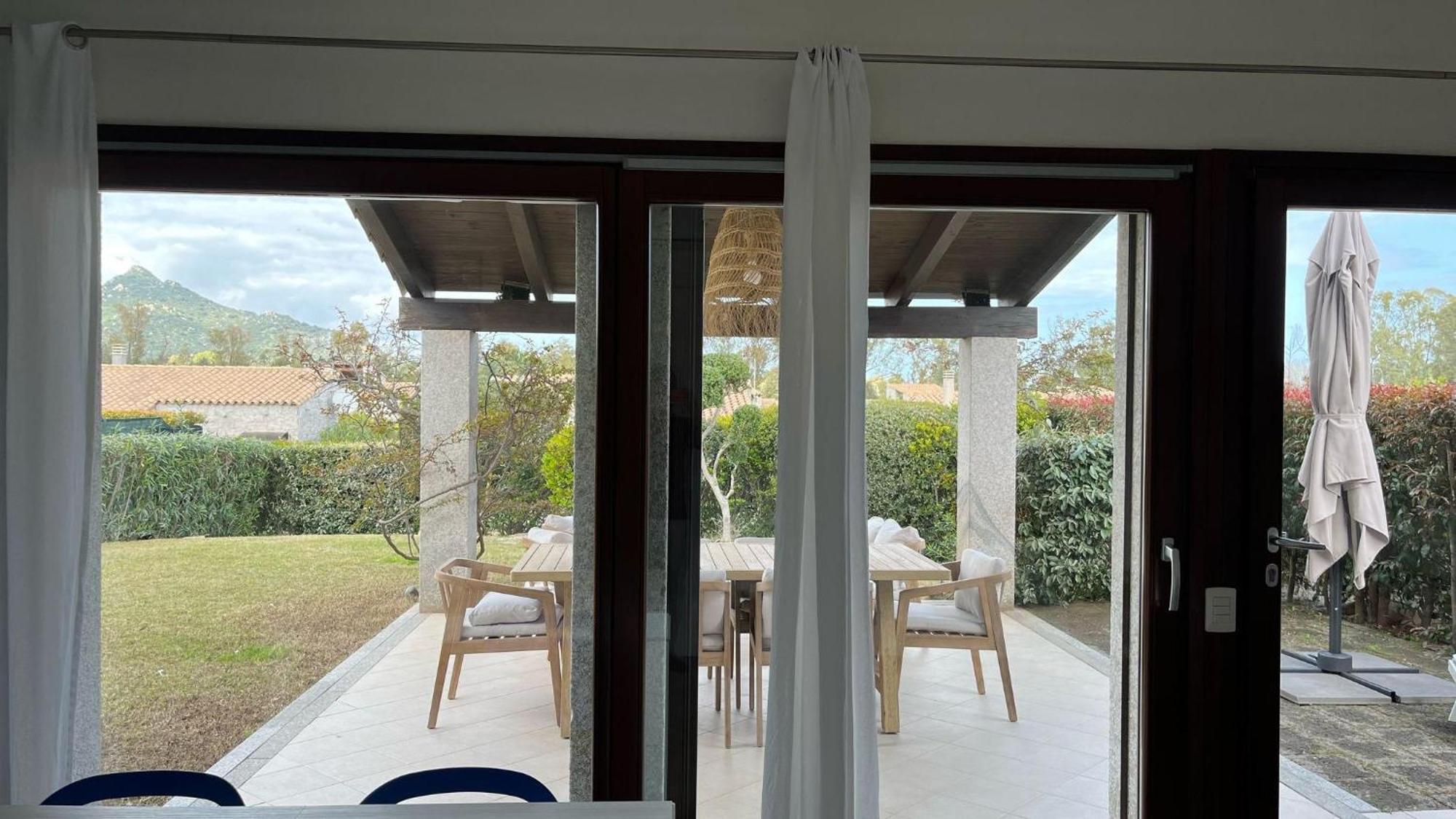 Villa Bouganville Cala Sinzias Castiadas Eksteriør billede